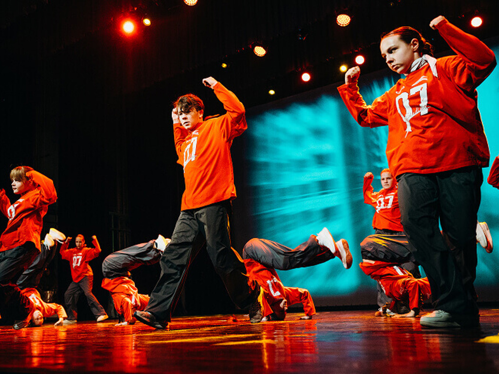 Apex Crew2 1 (1) (1)